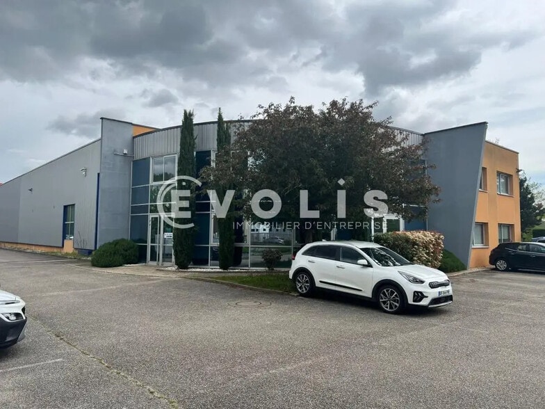 Zone Industrielle, Chaponost à louer - Photo de l’immeuble – Image 1 sur 20