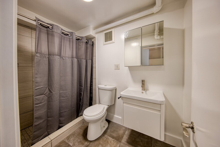40-50 Irving St, San Francisco, CA à vendre - Photo de l’immeuble – Image 3 sur 13