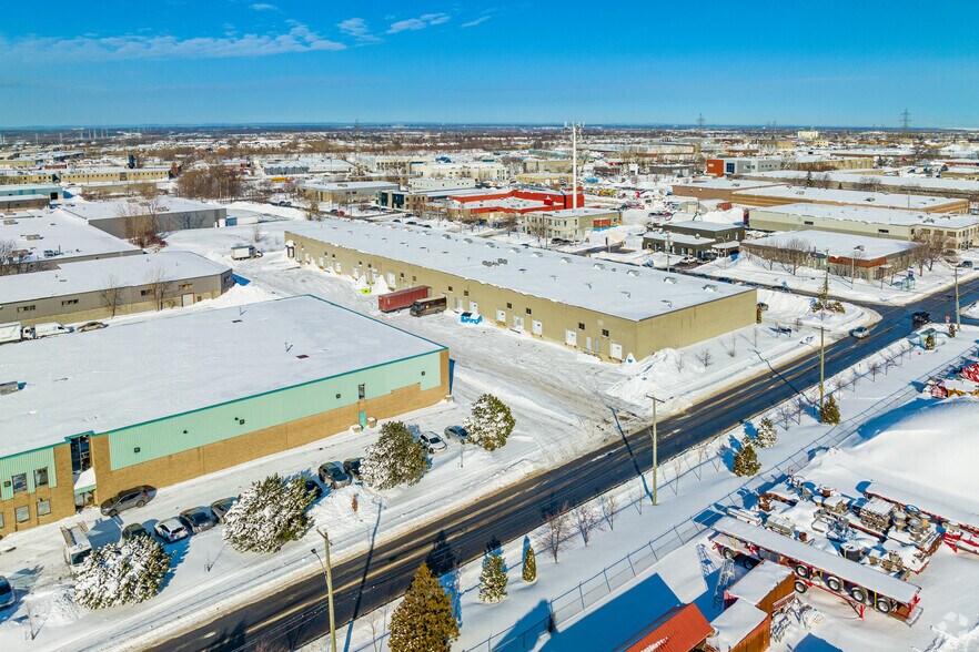 11000-11130 St Mirabeau, Montréal, QC à louer - Aérien – Image 3 sur 6