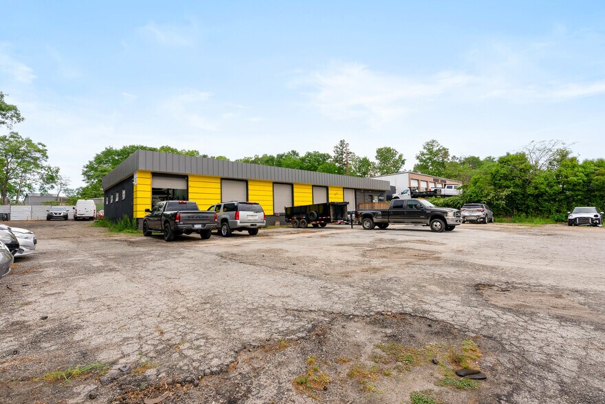 860 W Main St, Spartanburg, SC à vendre - Photo de l’immeuble – Image 1 sur 18