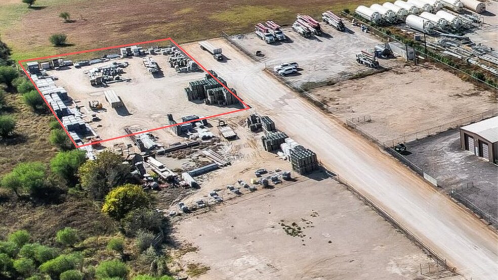 7409 Buttrum Way, New Braunfels, TX à louer - Photo de l’immeuble – Image 3 sur 3