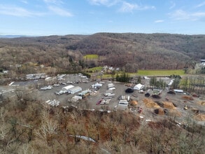 56 US 46 Hwy, Columbia, NJ à louer Photo intérieure– Image 1 sur 165