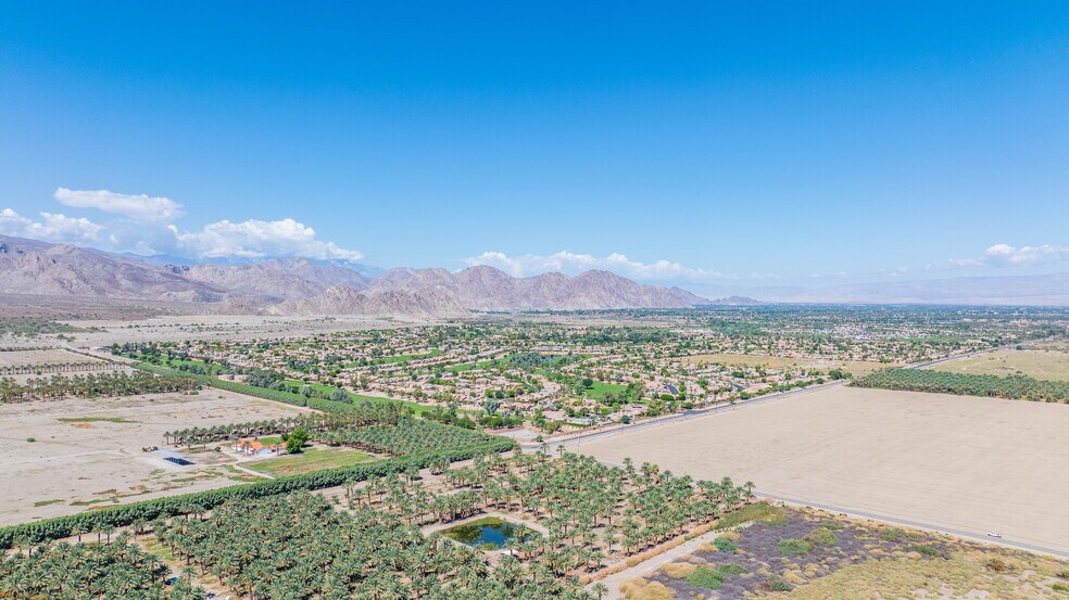 82105 62nd Ave, Thermal, CA à vendre - Photo de l’immeuble – Image 3 sur 16