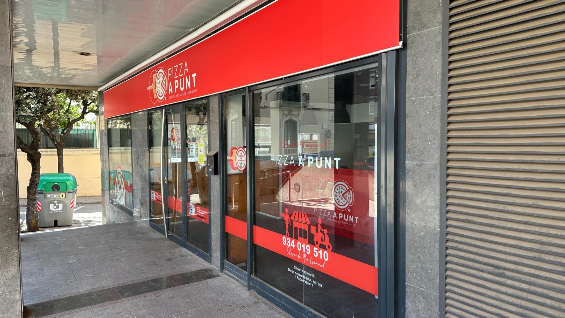 Local commercial dans Olesa de Montserrat, Barcelona à louer Plan d’étage– Image 1 sur 4