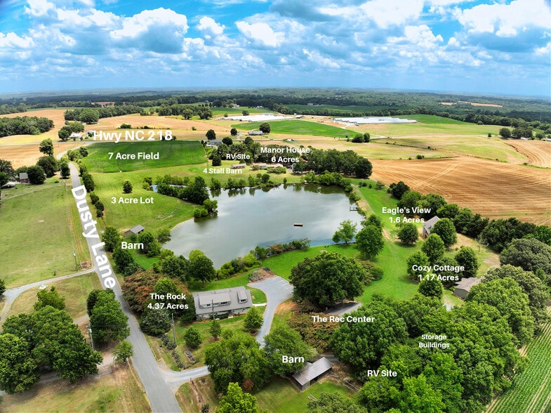 Little lake Retreat on +/- 24 Acres portefeuille de 6 biens à vendre sur LoopNet.fr - Aérien – Image 1 sur 61
