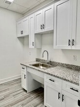 132 Cane Island Pky, Katy, TX à louer Photo de l’immeuble– Image 1 sur 9