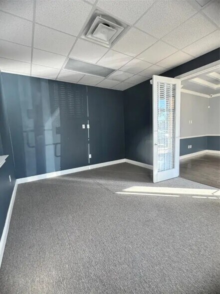 3721 S Stonebridge Dr, McKinney, TX à louer - Photo de l’immeuble – Image 3 sur 7