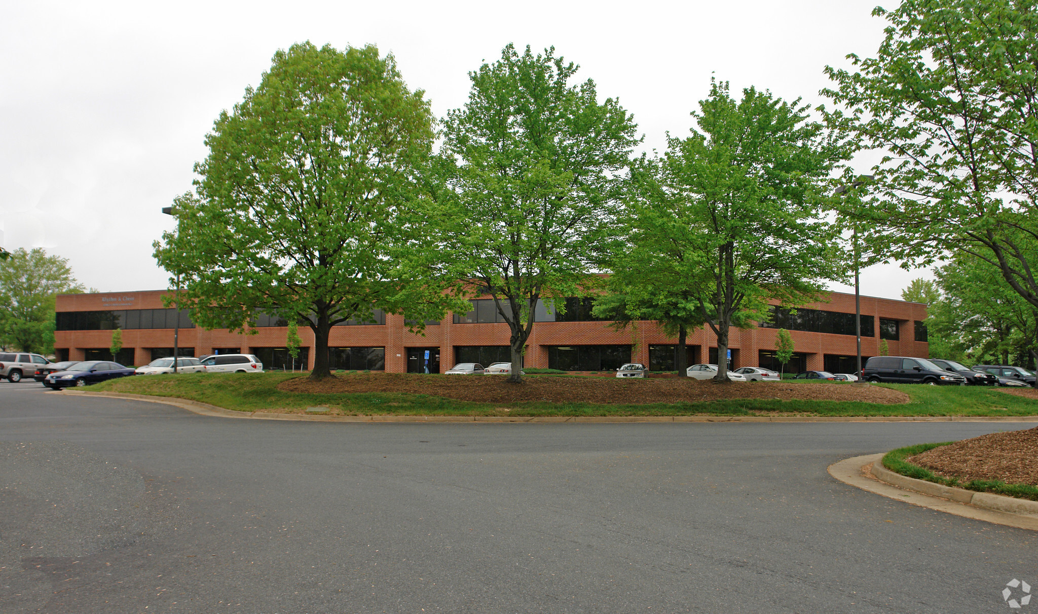 7420 Fullerton Rd, Springfield, VA à louer Photo de l’immeuble– Image 1 sur 6