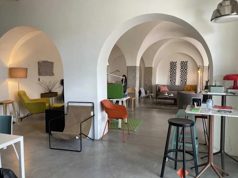 Bureau dans Lyon à vendre - Photo de l’immeuble – Image 1 sur 6