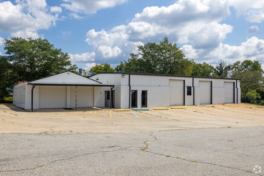 6424 Church St, Douglasville, GA à vendre - Photo principale – Image 1 sur 11