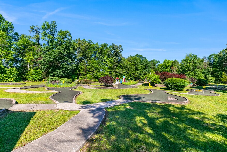 5075 Crain Hwy, La Plata, MD à vendre - Photo de l’immeuble – Image 3 sur 39