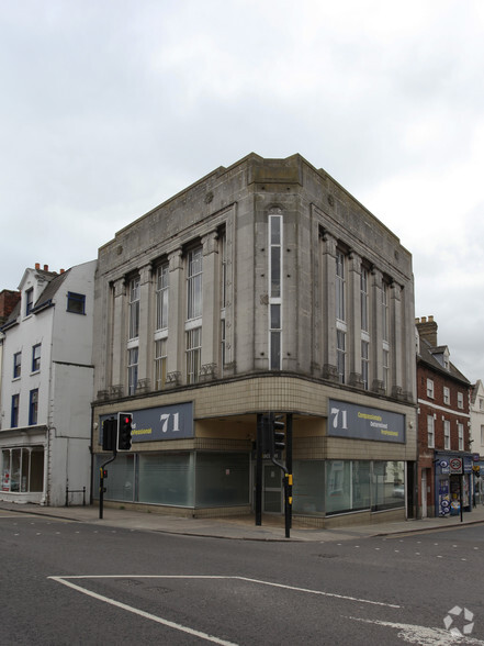 71 High St, Grantham à louer - Photo principale – Image 2 sur 4