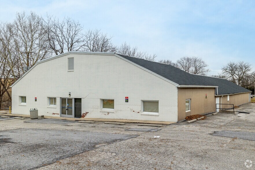 9335 Susquehanna Trl S, Seven Valleys, PA à louer - Photo principale – Image 1 sur 5