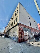 193 Wilson Ave, Brooklyn, NY à louer Photo de l’immeuble– Image 1 sur 3