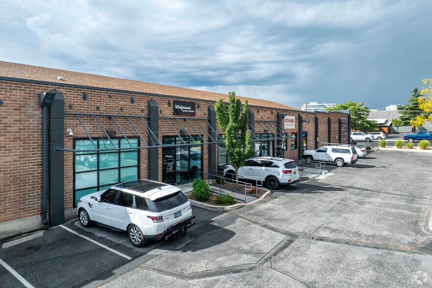 300-328 S Wells Ave, Reno, NV à louer - Photo de l’immeuble – Image 2 sur 5