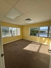 4101-4397 N State Road 7, Lauderdale Lakes, FL à louer Photo de l’immeuble– Image 2 sur 9