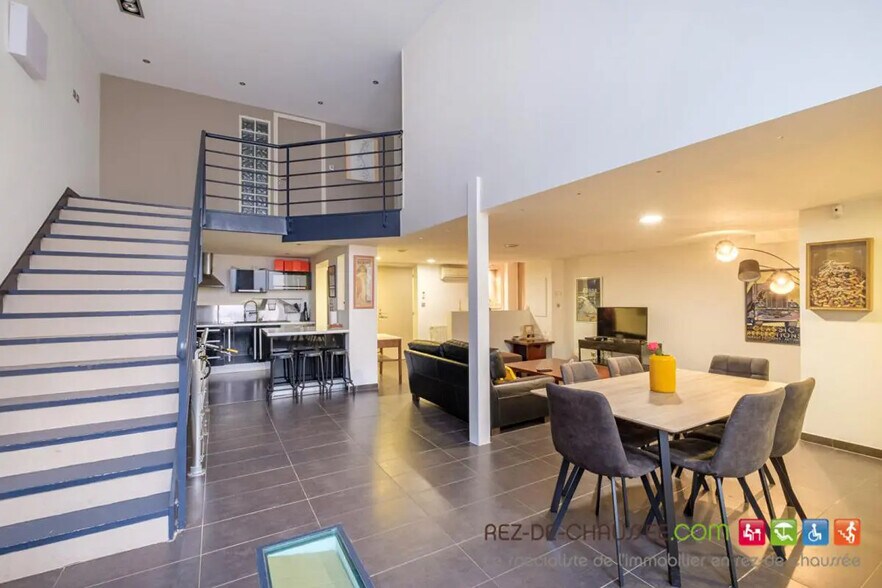 Bureau dans Villeurbanne à vendre - Photo de l’immeuble – Image 2 sur 10