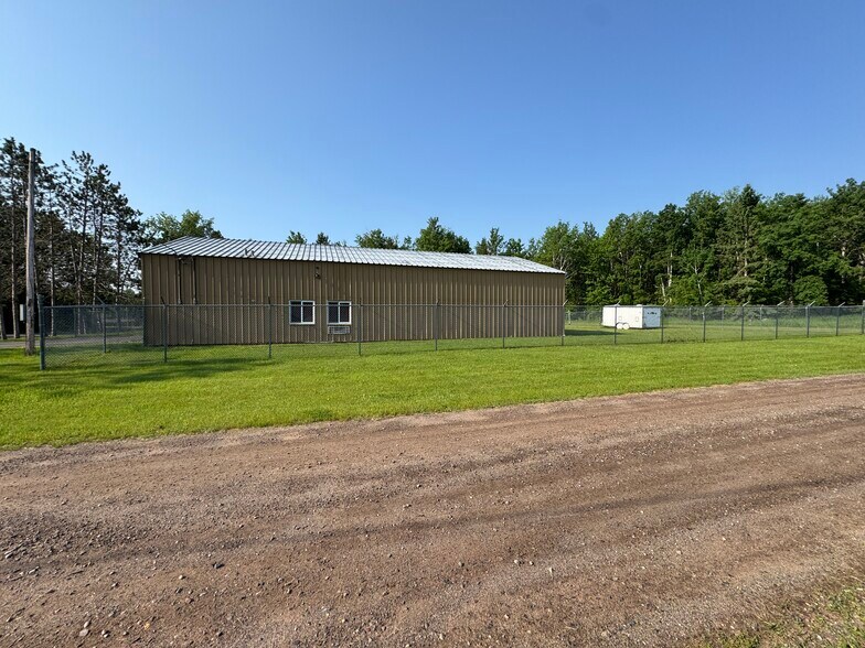 605 Old Military Rd S, Sandstone, MN à vendre - Photo de l’immeuble – Image 3 sur 18