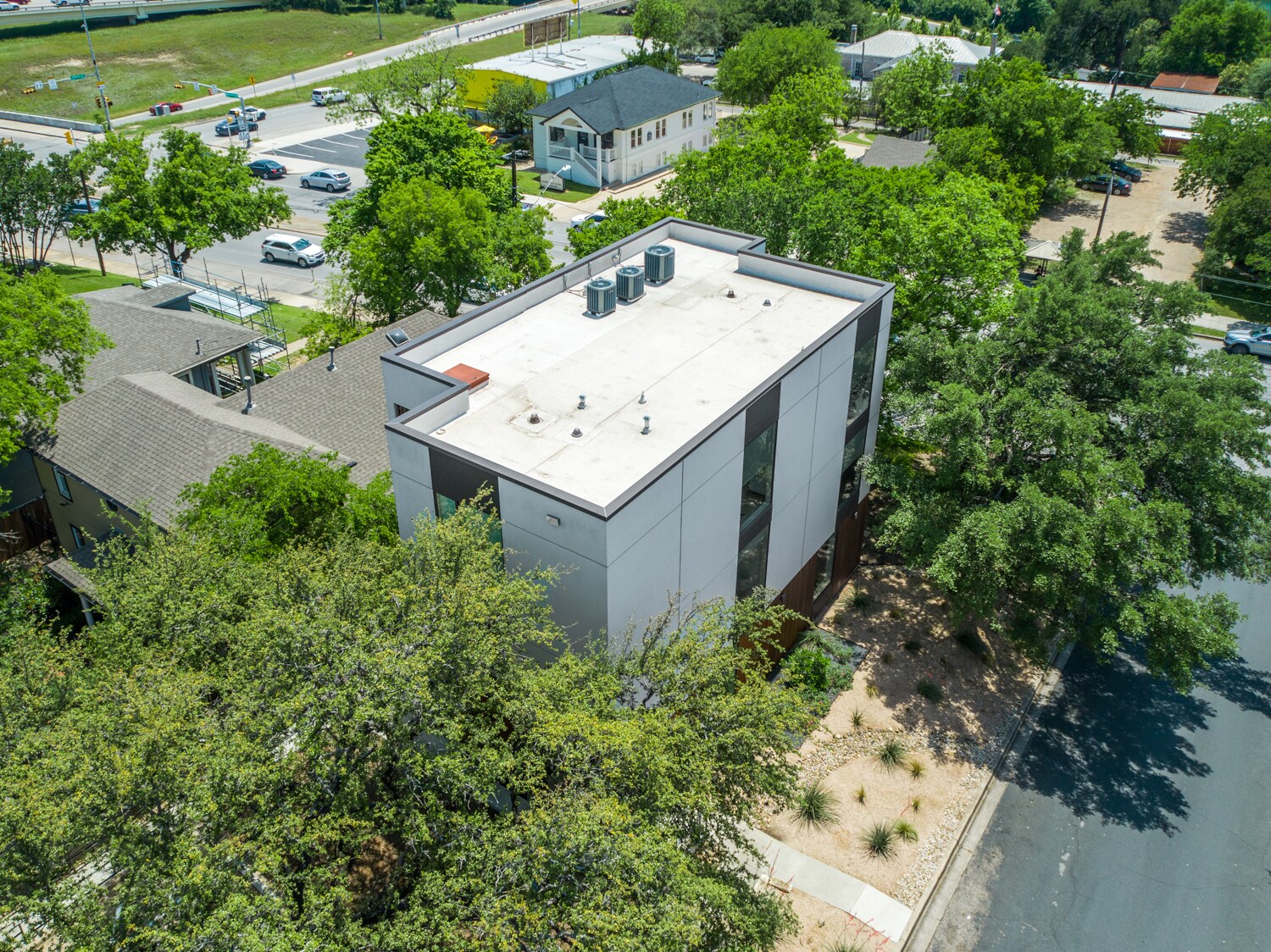 2208 Lake Austin Blvd, Austin, TX à vendre Photo principale– Image 1 sur 83