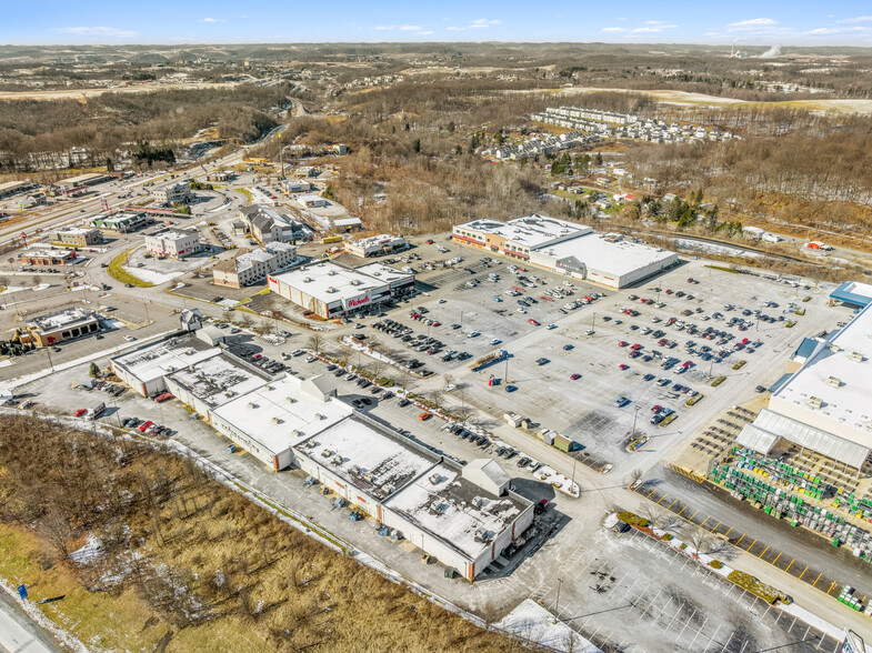 101-901 Venture Dr, Morgantown, WV à louer - Photo de l’immeuble – Image 2 sur 21