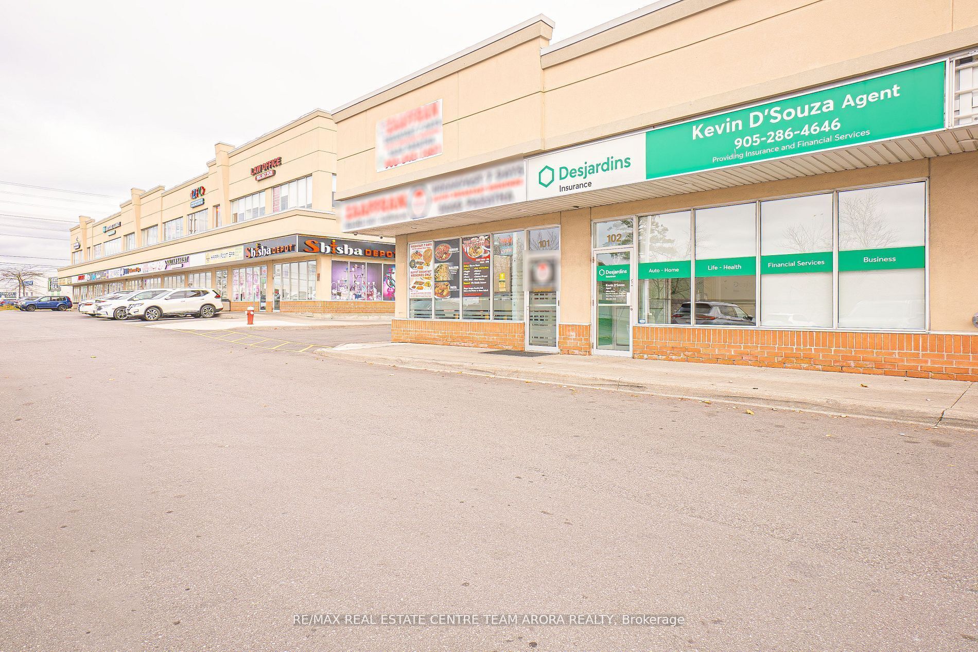 812 Britannia Rd, Mississauga, ON à vendre Photo de l’immeuble– Image 1 sur 4