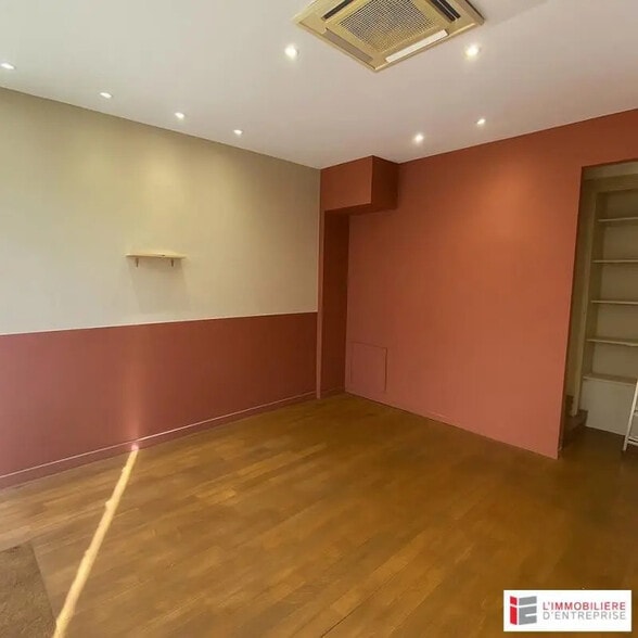 Local commercial dans Rennes à louer - Photo intérieure – Image 3 sur 7