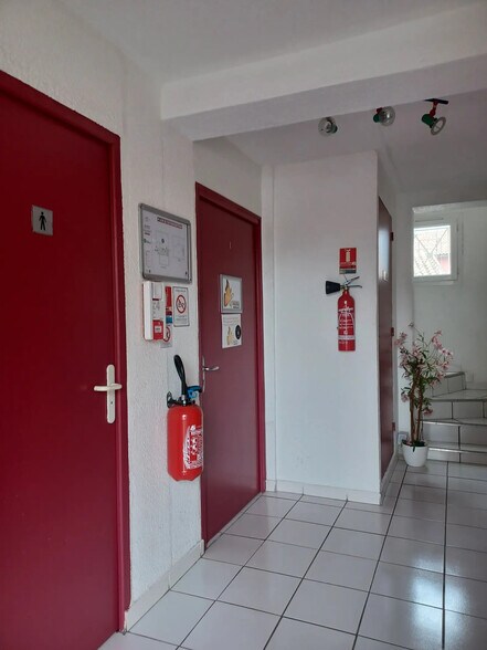 8 Avenue De La Fontvin, Lattes à louer - Photo de l’immeuble – Image 2 sur 28