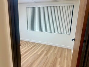 187 E Wilbur Rd, Thousand Oaks, CA à louer Photo intérieure– Image 2 sur 4