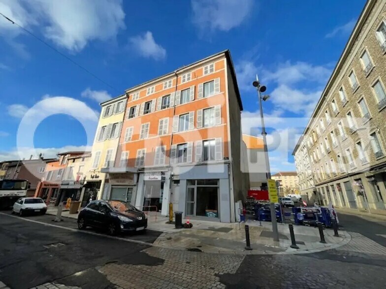 Local commercial dans Villefranche-sur-Saône à vendre - Photo de l’immeuble – Image 2 sur 4