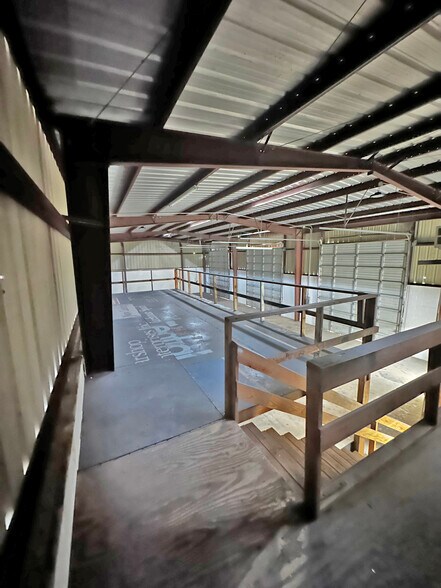 1731 S San Marcos, San Antonio, TX à louer - Photo intérieure – Image 3 sur 23