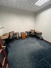 222 S Main St, Rochester, MI à louer Photo de l’immeuble– Image 2 sur 3