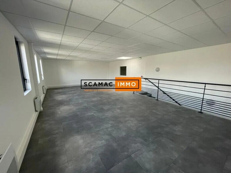 17 Rue Levassor, 78130 Les Mureaux, Les Mureaux à louer - Photo de l’immeuble – Image 1 sur 7