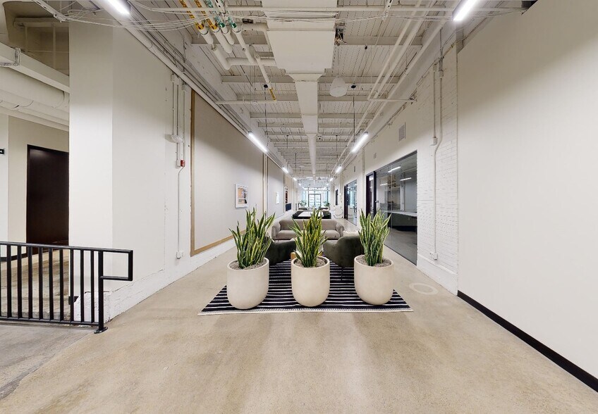 1060 N Capitol Ave, Indianapolis, IN à louer - Numérisation 3D Matterport – Image 2 sur 9