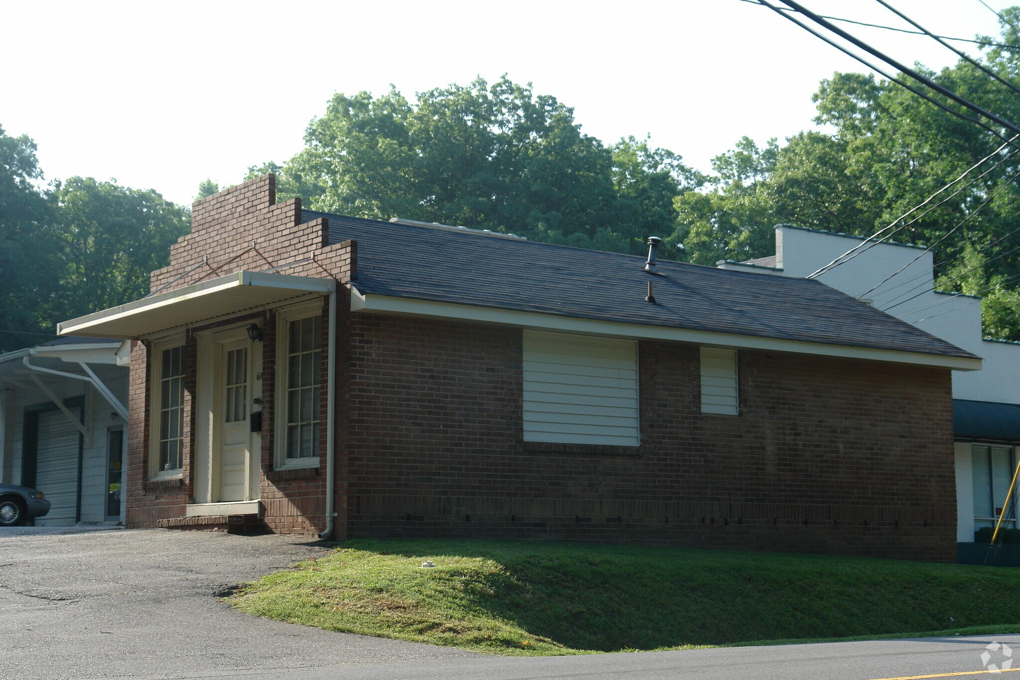 610 S Chestnut St, Gastonia, NC à vendre Photo principale– Image 1 sur 3