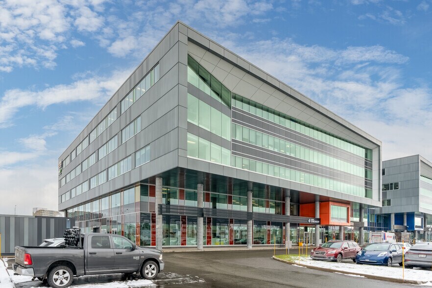 1015 Av Wilfrid-Pelletier, Québec, QC à louer - Photo de l’immeuble – Image 3 sur 4