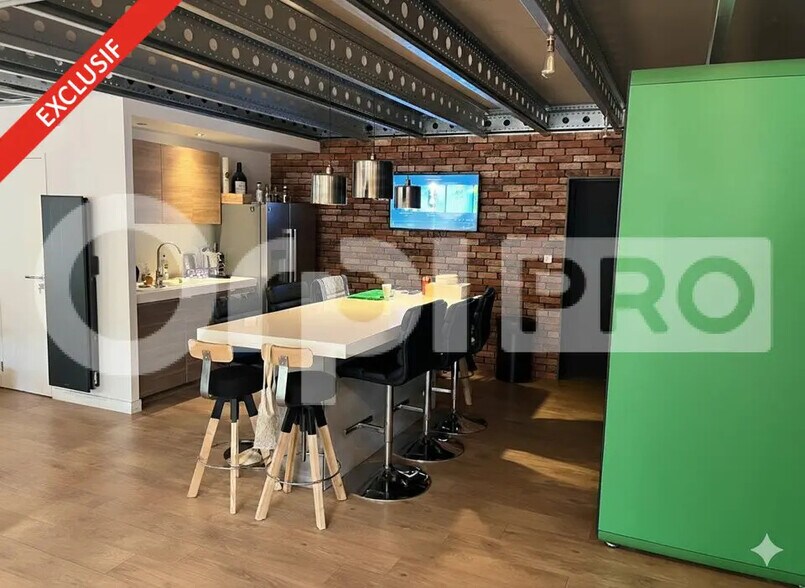 Local d'activités dans Les Ulis à vendre - Photo de l’immeuble – Image 3 sur 6