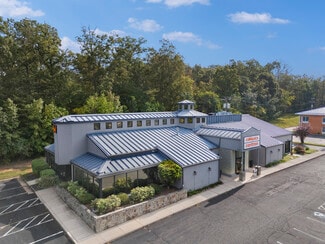 Plus de détails pour 7373 Comfort Inn Dr, Warrenton, VA - Local commercial à vendre