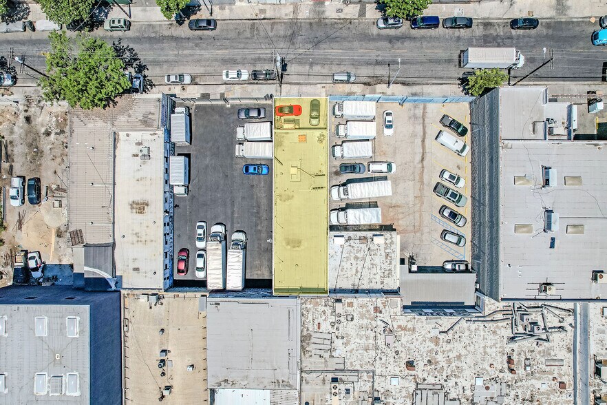 534 Stanford, Los Angeles, CA à vendre - Photo de l’immeuble – Image 2 sur 12