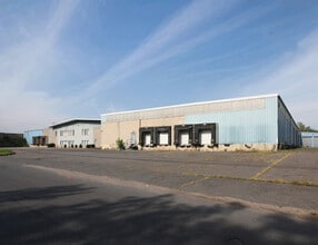 231 Weston St, Hartford, CT à louer Photo de l’immeuble– Image 2 sur 8