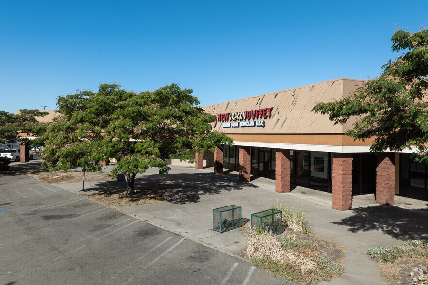 15065-15081 Hesperian Blvd, San Leandro, CA à vendre - Photo de l’immeuble – Image 2 sur 4