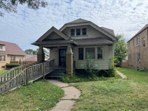 2726 N 56th St, Milwaukee, WI à vendre Photo principale– Image 1 sur 2