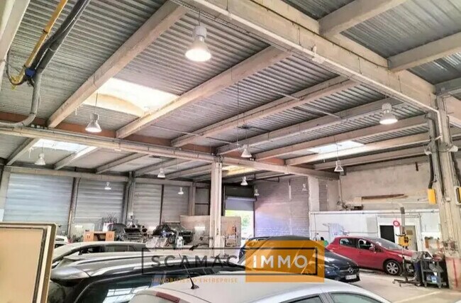 Plus de détails pour Bureau, Industriel/Logistique à louer