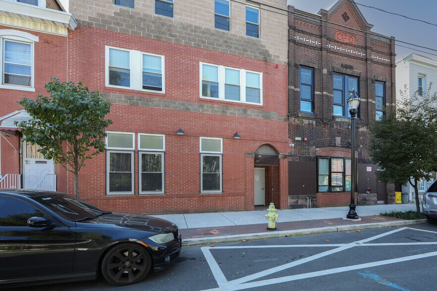 322 Vine St, Camden, NJ à vendre - Photo de l’immeuble – Image 2 sur 43