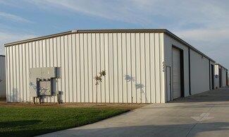 Plus de détails pour 6826 W Pershing Ave, Visalia, CA - Local d'activités à louer