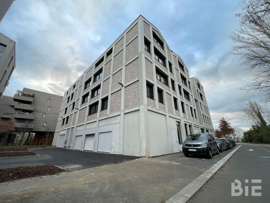 42 Rue René Char, Bordeaux à louer Photo de l’immeuble– Image 1 sur 8