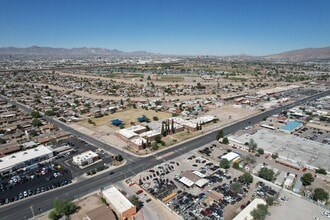 7090 Alameda Ave, El Paso, TX à louer Photo intérieure– Image 2 sur 14