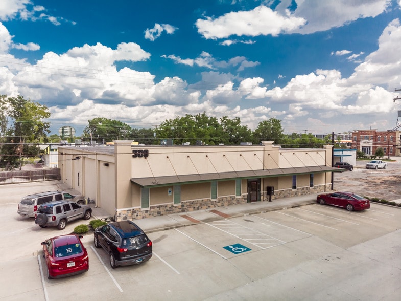 309 N Washington Ave, Bryan, TX à louer - Photo de l’immeuble – Image 1 sur 6