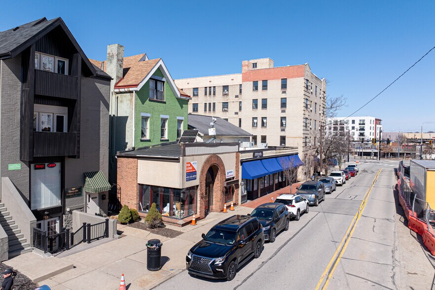 236 Shady Ave, Pittsburgh, PA à louer - Photo de l’immeuble – Image 2 sur 24
