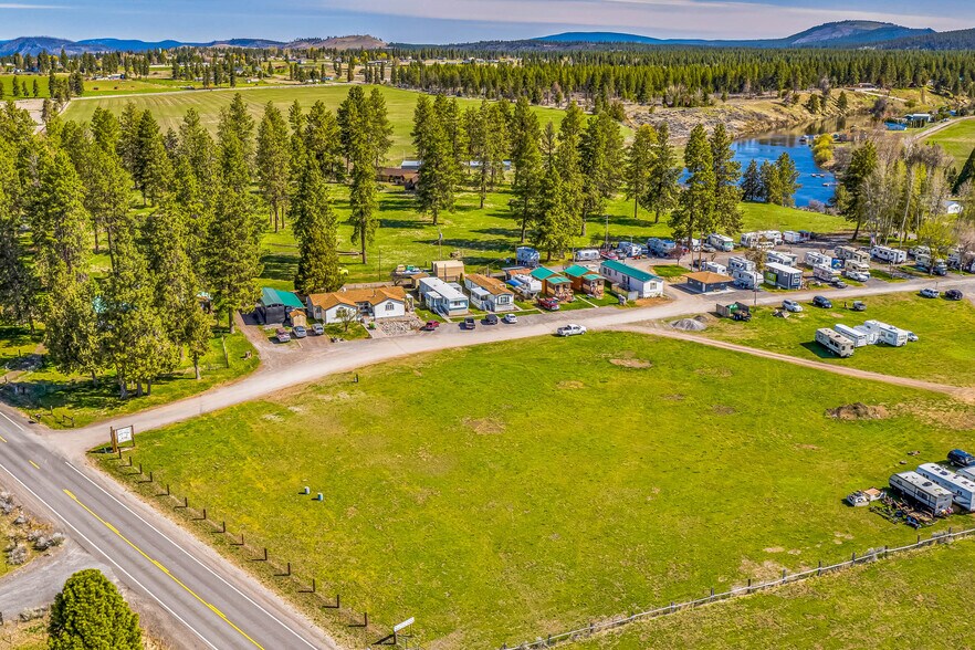 32323 Modoc Point Rd portefeuille de 2 biens à vendre sur LoopNet.fr - Photo de l’immeuble – Image 3 sur 15