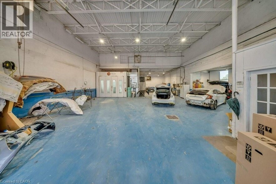178 Louisa St, Kitchener, ON à vendre - Photo de l’immeuble – Image 3 sur 9